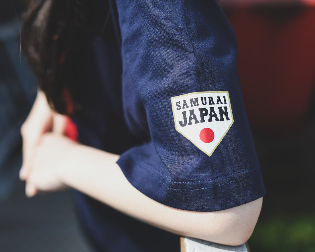 SAMURAI JAPAN x HBMG DESIGNER COLLABO TEE / NAVY